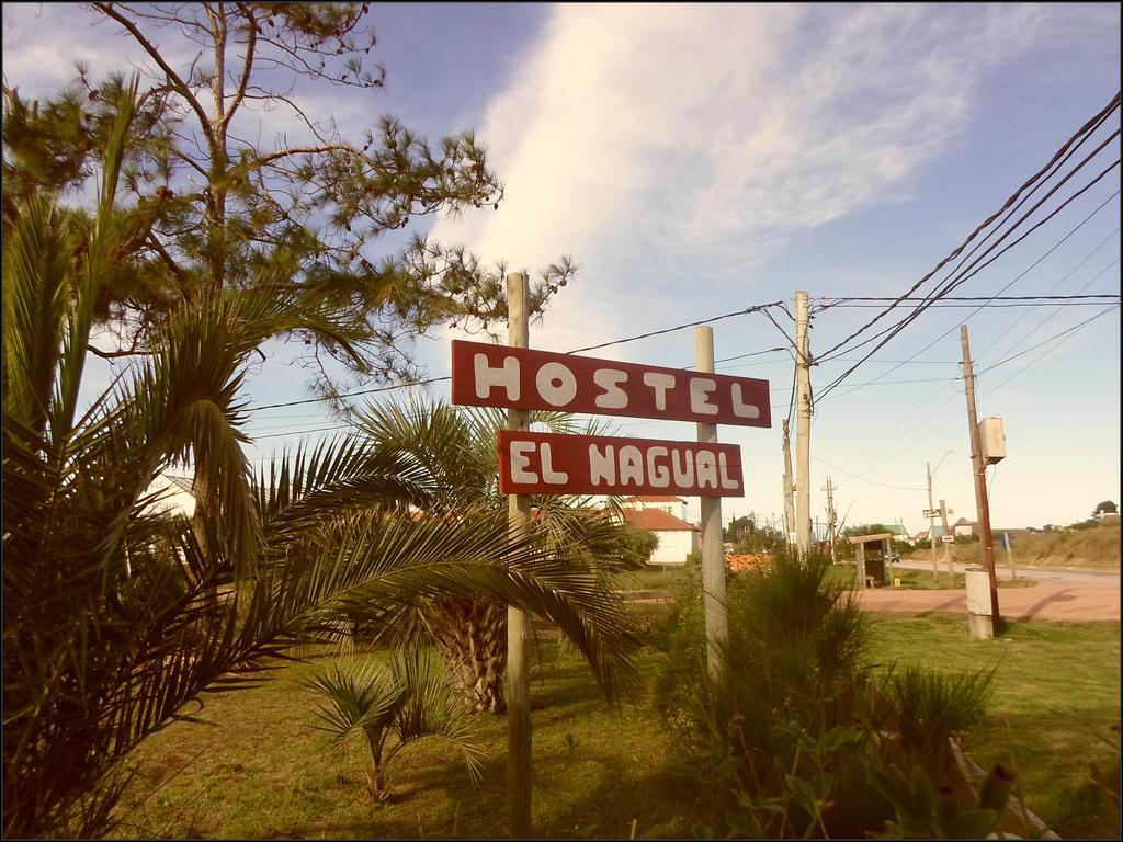 Hostel El Nagual ปุนตาเดลดีอาโบล ภายนอก รูปภาพ