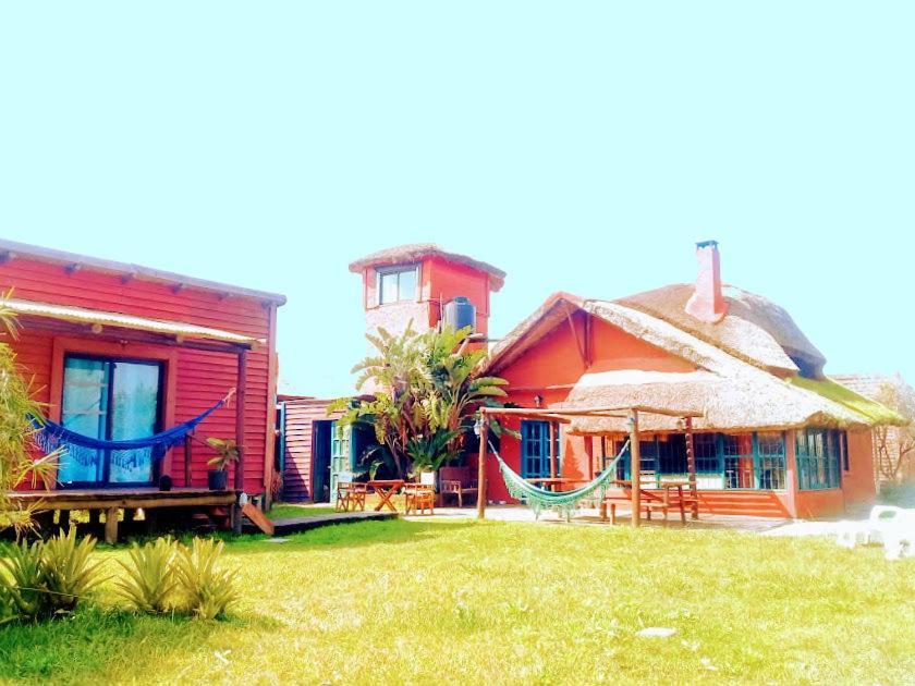 Hostel El Nagual ปุนตาเดลดีอาโบล ภายนอก รูปภาพ